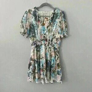 Willa Story NWT Floral Print Flutter Dress Size Medium
